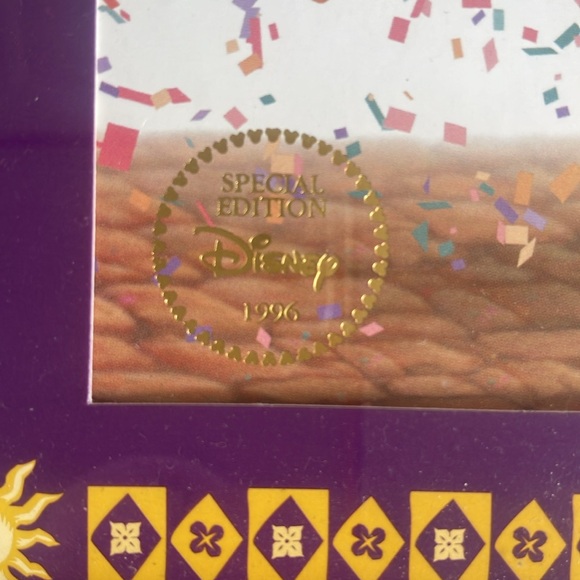 Special Edition 1996 Disneys The Hunchback of Notre Dame ❤️ - Picture 2 of 2